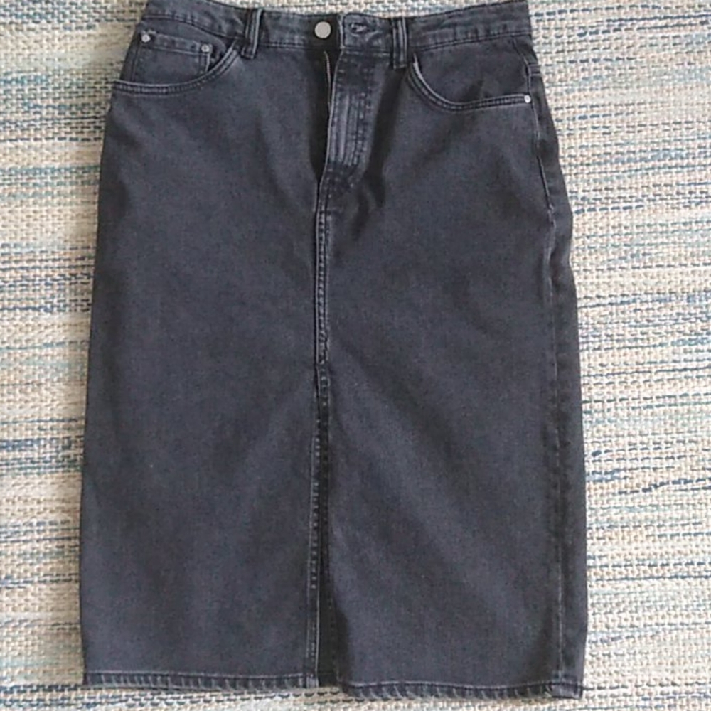 Zara Trafaluc denim skirt